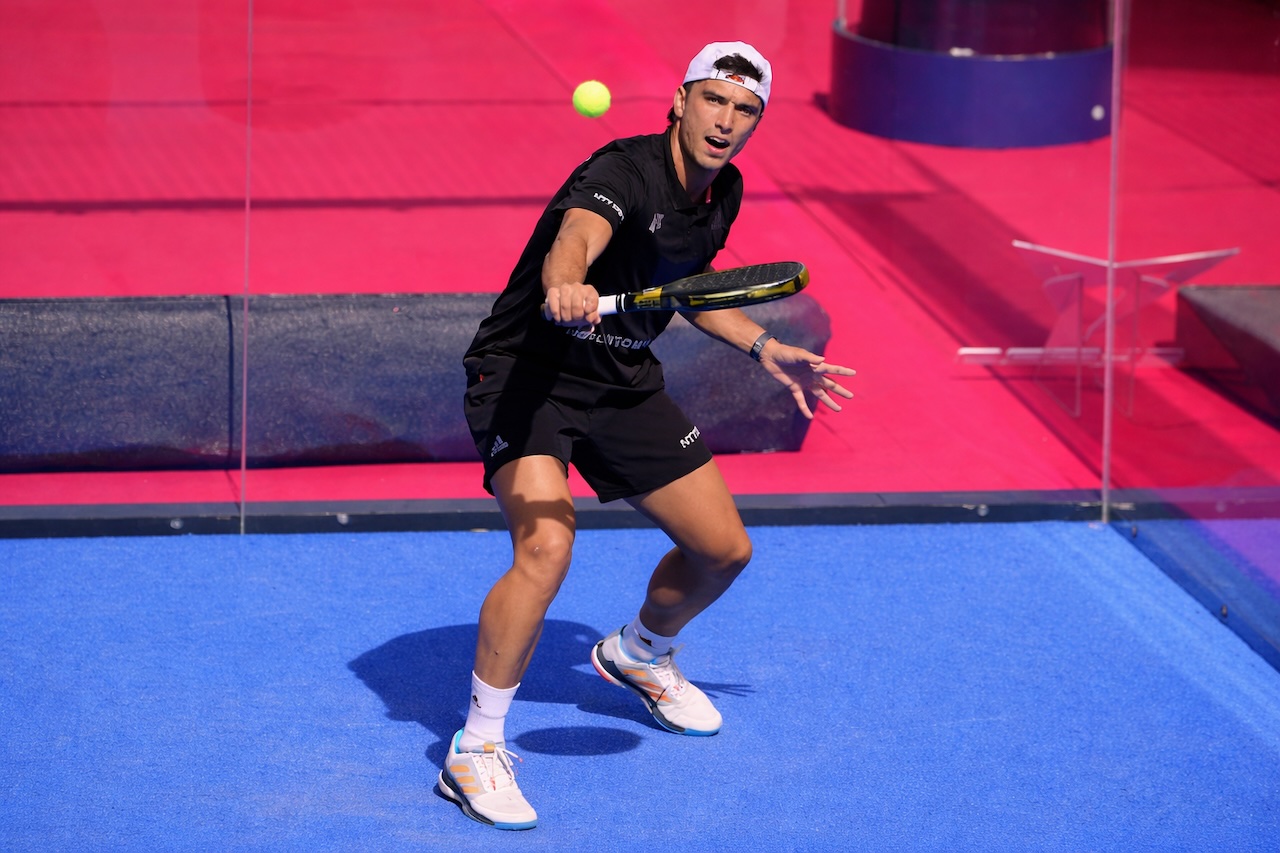 The padel lob: the most underrated shot that wins matches