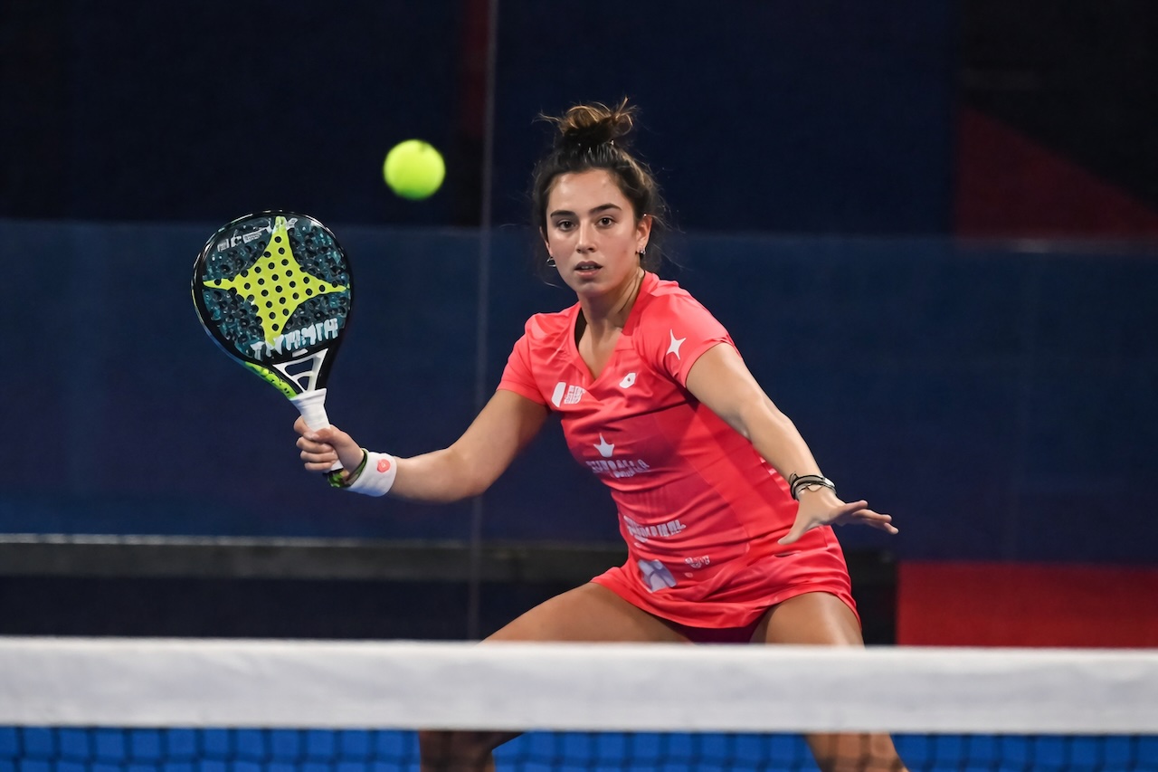 The padel volley: how to own the net and win more points